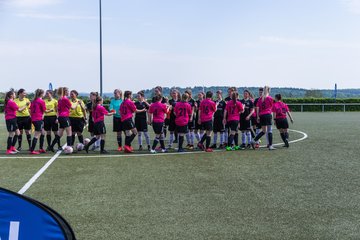 Bild 15 - B-Juniorinnen Pokalfinale SV Henstedt Ulzburg - SG Holstein Sued : 2:0